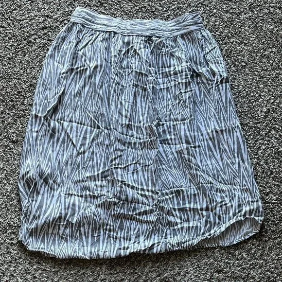 Kavu White Grey Striped Small Flowy Mini Skirt, Festival Boho Skirt - Picture 4 of 5